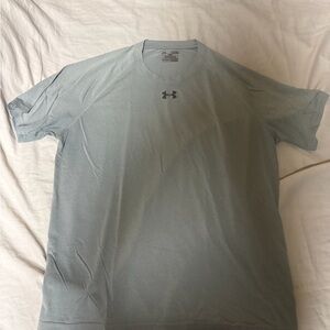 Under Armour Men's Light Gray Short Sleeve Tee